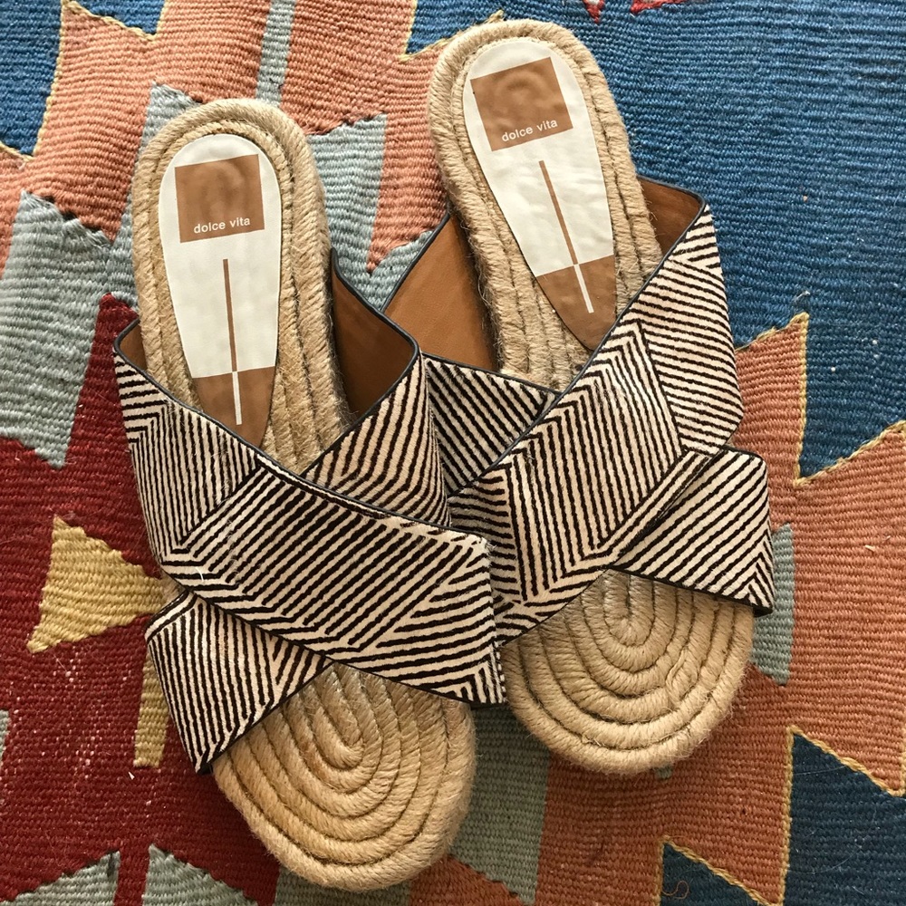 Dolce Vita espadrille sandals